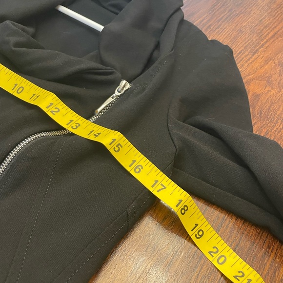 White House Black Market Black Jacket with Label Detail - Picture 6 of 7